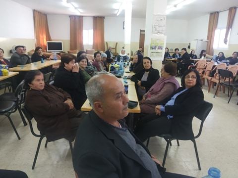 جمعية الزبابدة الخيرية تنظم غداءا للمسنين والمتقاعدين في البلدة